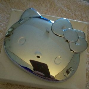 Hello kitty silver compact